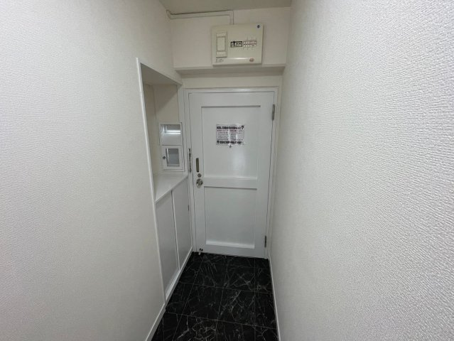 御影プライムハイツの玄関