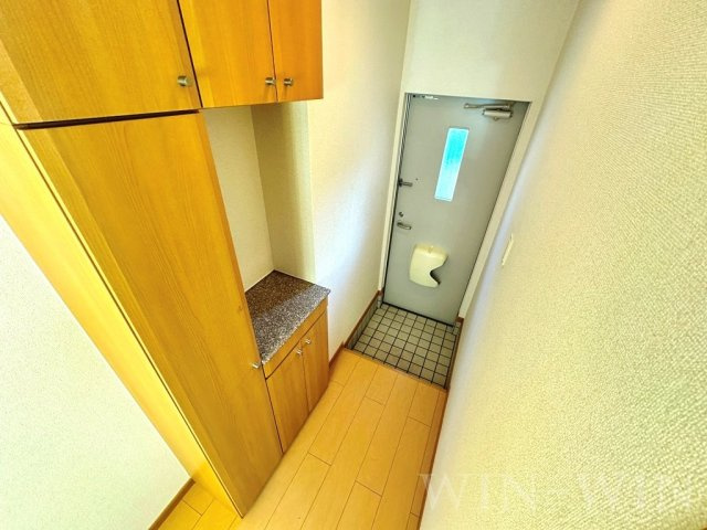 サンリット Bの玄関