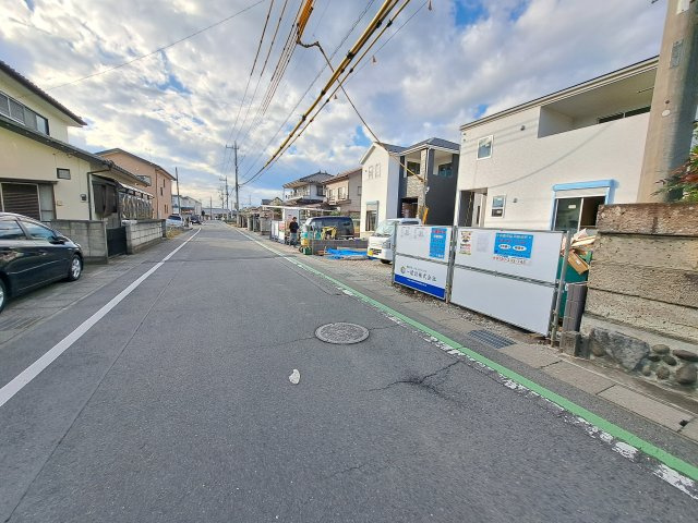 新築　前橋市稲荷新田町　Livele Garden.S　2号棟の前面道路含む現地写真|現地写真　南側接道幅員約6.2ｍ		