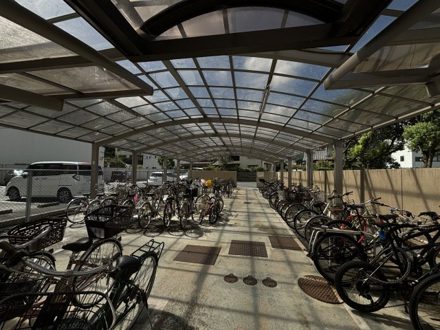 スカイハイツ相田の駐車場