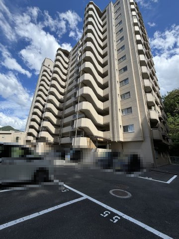スカイハイツ相田の駐車場