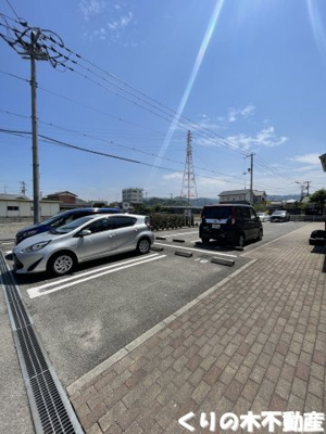 【駐車場】 | エモーション－２１ | 駐車場です