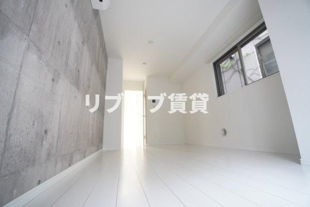 コティ港町の居間・リビング