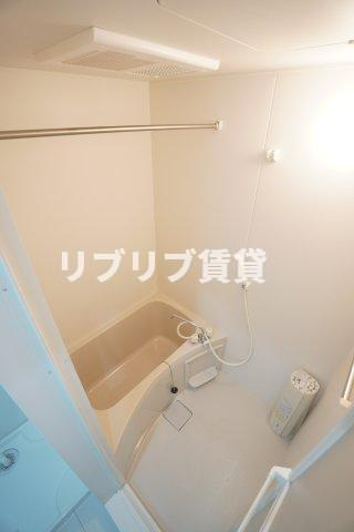 コティ港町の浴室