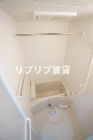 コティ港町の浴室