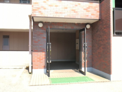 【エントランス】 | ポワールガーデンⅡ | エントランス