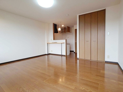 【居間・リビング】 | ポワールガーデンⅡ | ＬＤＫ