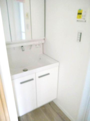 戸越６丁目戸建ての独立洗面台