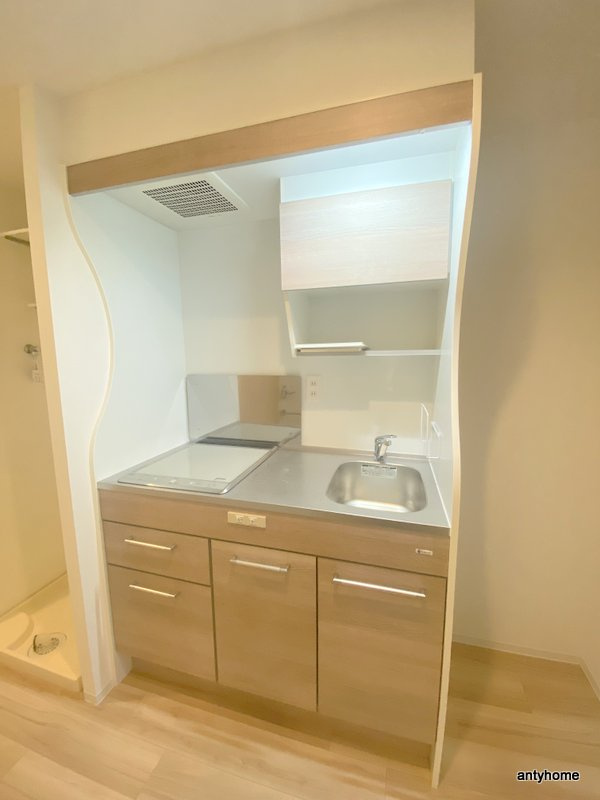 セレニテ東三国ミラク　仲介手数料無料のキッチン