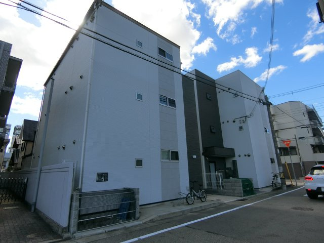 【外観】 | ワコーレヴィータ甲子園EAST