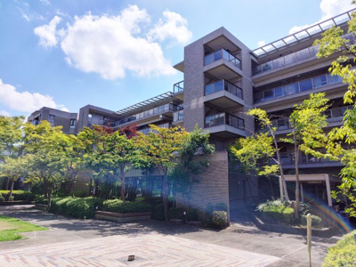 【外観】 | ガーデンシティコープ金剛東 4棟