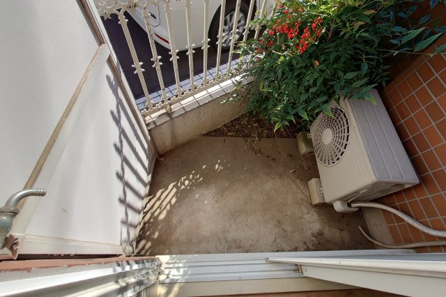 パレス東大宮のバルコニー