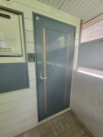 パレス東大宮のエントランス