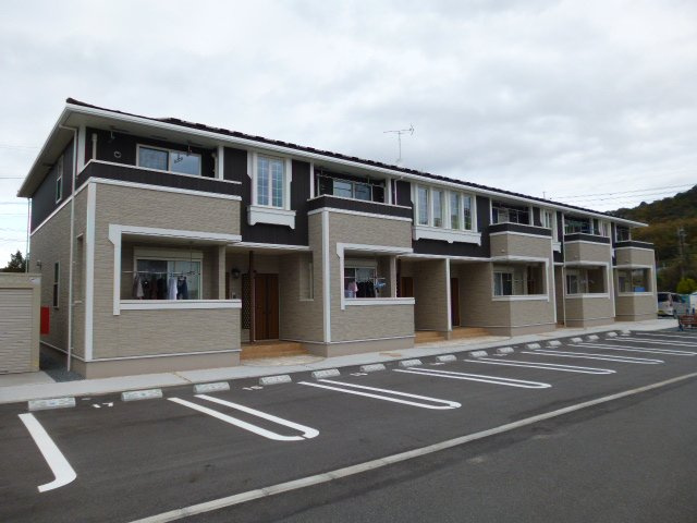 倉敷市木見のアパートの外観