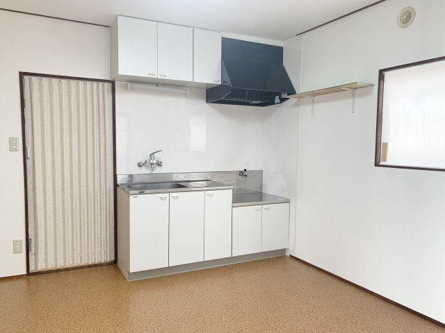 サンヴィラ佐鳴台　中央区佐鳴台１丁目のキッチン|キレイなキッチンのダイニングキッチンです。