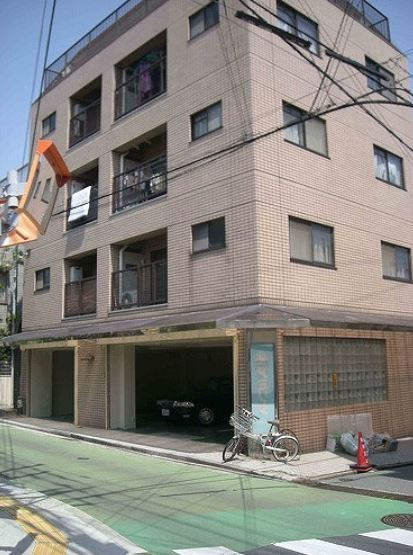 Blue Tarumiの駐車場|☆神戸市垂水区　カピラ城が山☆