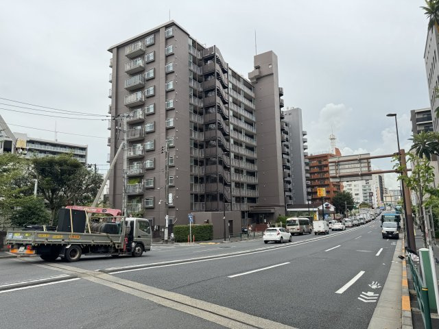 日商岩井木場マンションの外観