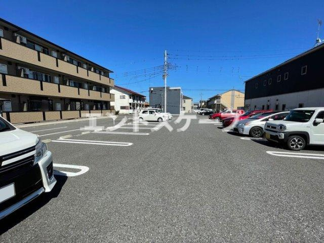 リビオンH&M　Ⅱの駐車場|高崎、前橋エリアのお部屋探しはエンドスケープまで！お客様の理想お聞かせ下さい♪