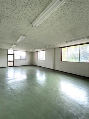 【居間・リビング】 | 塚本ビル