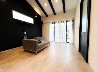 【居間・リビング】