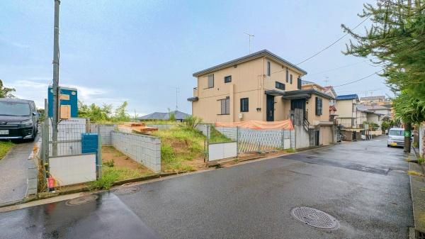 横浜市戸塚区矢部町の新築一戸建の前面道路含む現地写真|現在建築中ですが、住環境を現地にてご確認下さい！
周辺環境も合わせてご案内させて頂きます！