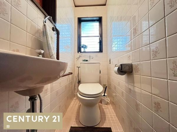 紀の川市井田　中古戸建のトイレ