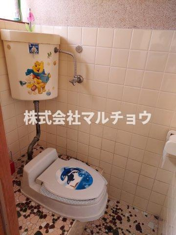 下万呂戸建てのトイレ|落ち着いたトイレです