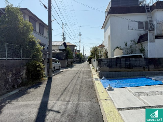 豊能郡豊能町ときわ台　第5期　新築一戸建ての前面道路含む現地写真|車通りの少ない前面道路！お子様がいらっしゃるご家族でも安心！