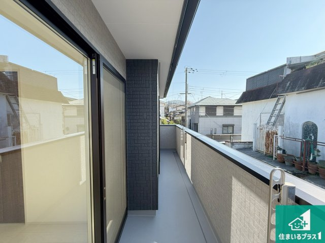 豊能郡豊能町ときわ台　第5期　新築一戸建てのバルコニー|ワイドバルコニーは洗濯物を干すスペースが広いのでご家族が多くても安心！