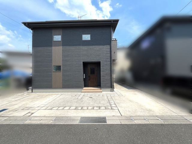 高知市一宮徳谷中古戸建ての外観