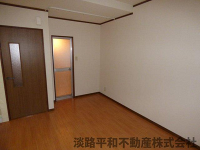 【洋室】 | ハイツサンヴェール