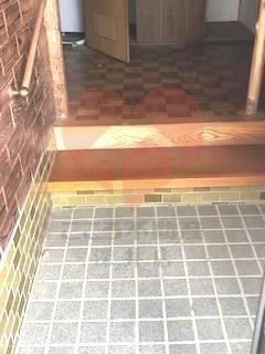 【玄関】 | 岸和田市山直中町戸建