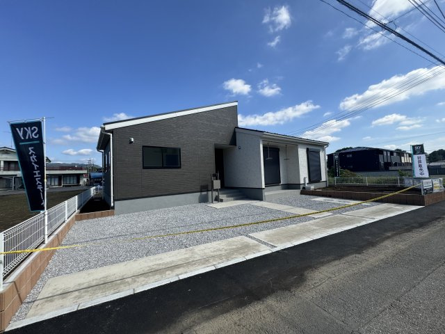 新築　太田市市場町第1　Livele Garden.S　3号棟の駐車場|現地写真　駐車スペースは2台分可能です！					
