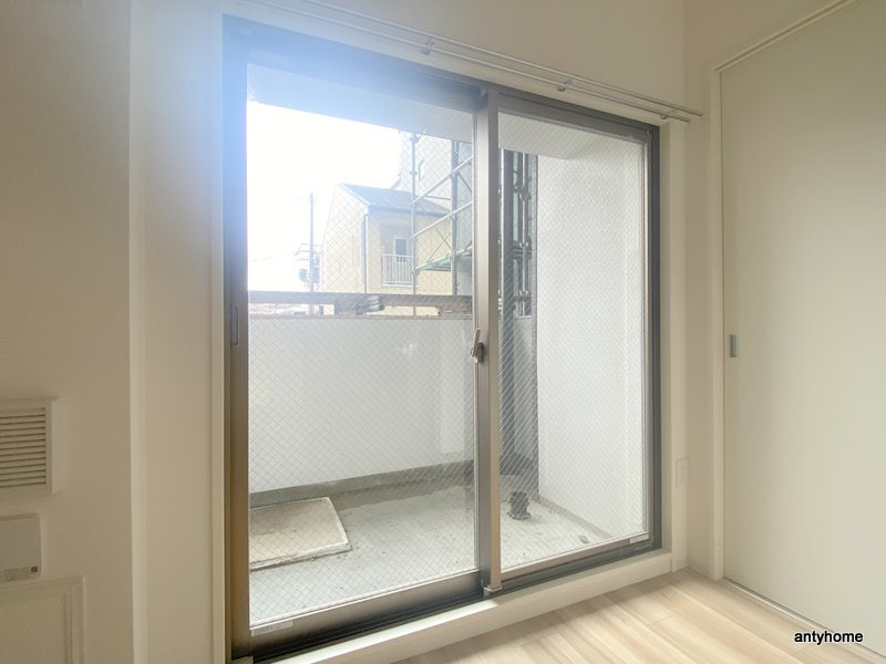 セレニテ東三国ミラク　仲介手数料無料のバルコニー