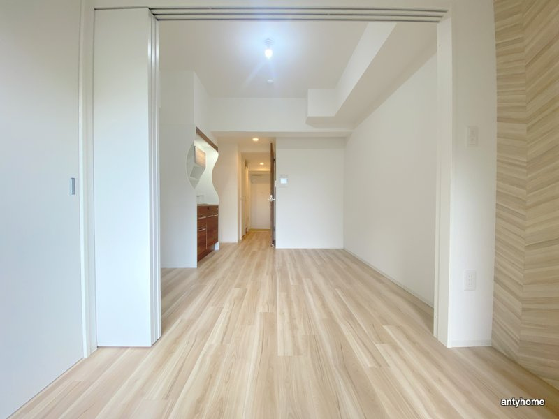 セレニテ東三国ミラク　仲介手数料無料の洋室