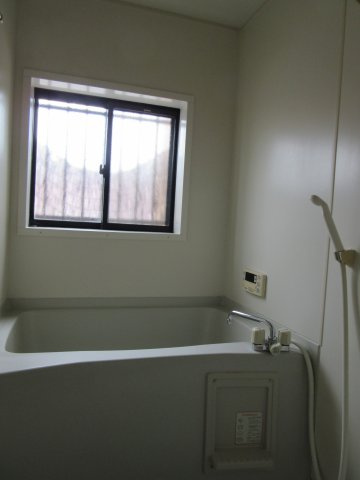 FREA広内Ⅱの浴室