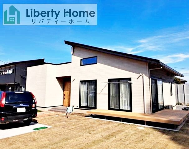 土浦市乙戸　中古戸建の外観|ご予約をいただければ、『平日の空いた時間』『周辺物件まとめて見たい』『1件だけ見たい』ももちろん可能です♪
お気軽にお問合せください♪