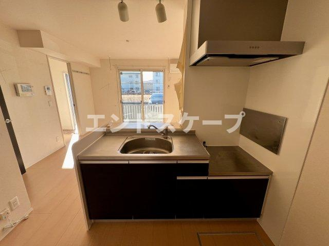 クリスタルコートのキッチン|高崎、前橋エリアのお部屋探しはエンドスケープまで！お客様の理想お聞かせ下さい♪