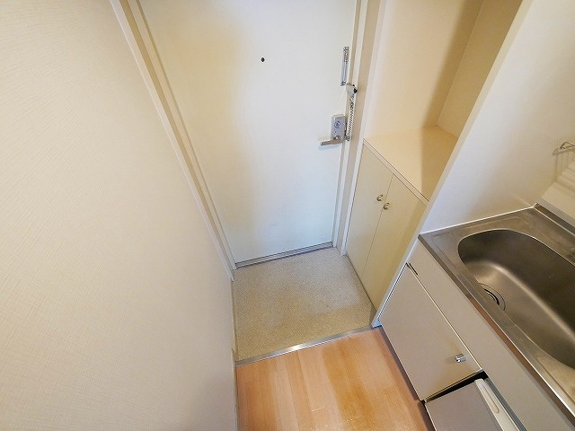 メゾンアンテルナ奈良の玄関|玄関です