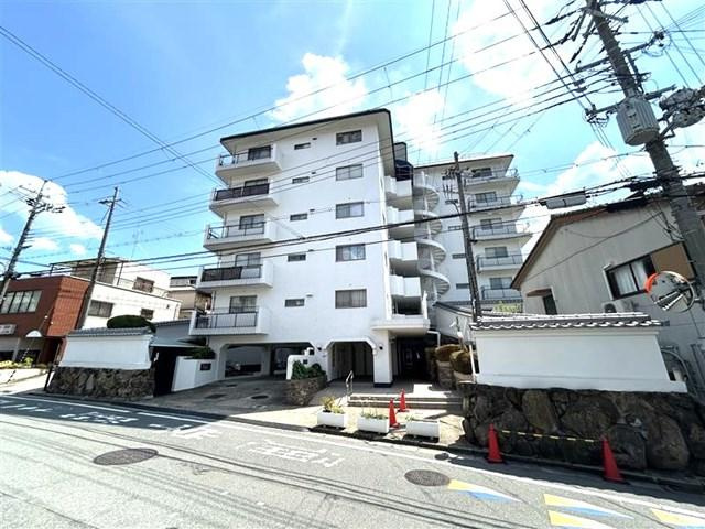 御殿山パレスの外観|新しい生活にいかがでしょうか？外観はお住まいの顔になります。こだわりたいポイントですね。水回りリフォームやリノベーションも承ってます。
■現地見学・資金計画相談・住宅ローン相談もお問合せ受付中■