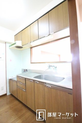 【キッチン】 | フロムエミコ | 同型タイプ