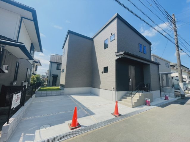 東酒々井３　新築戸建て　全１棟の駐車場