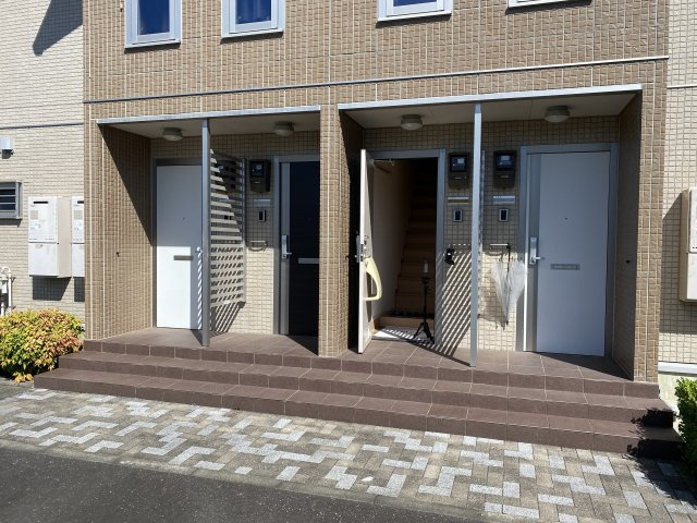 Parkside ひたち野のエントランス
