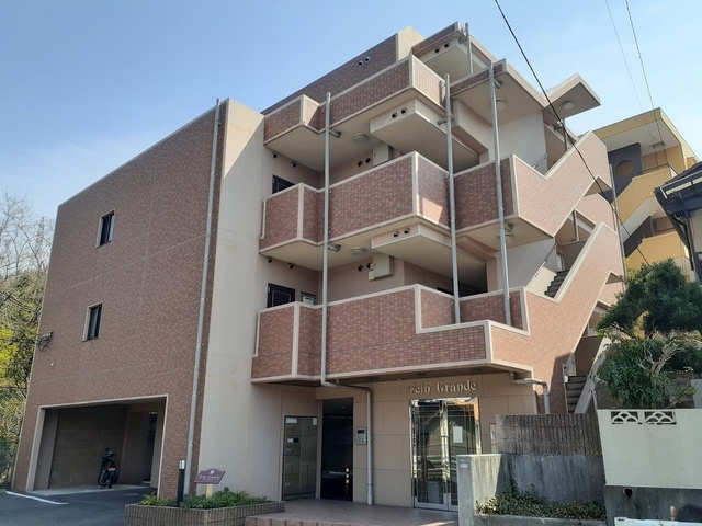 神戸市北区鈴蘭台東町２丁目の賃貸マンション