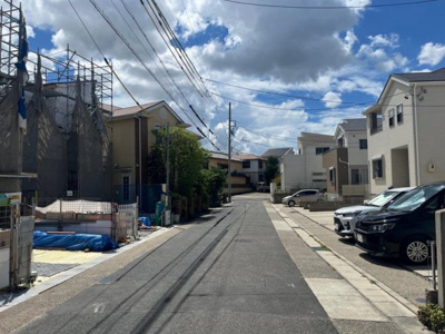 【前面道路含む現地写真】 | MIRASUMO緑区黒沢台2905③全3棟＜新築一戸建て仲介手数料無料＞ | 前面道路含む現地写真です
