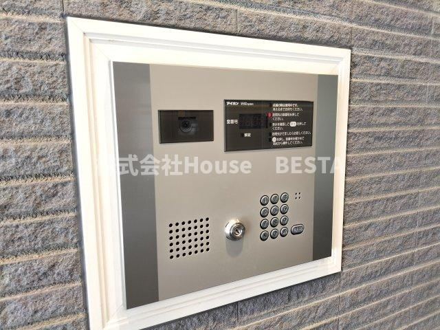 エステムコートみなと元町THE FIRST のエントランス