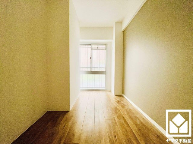 ペルル伏見桃山2の洋室