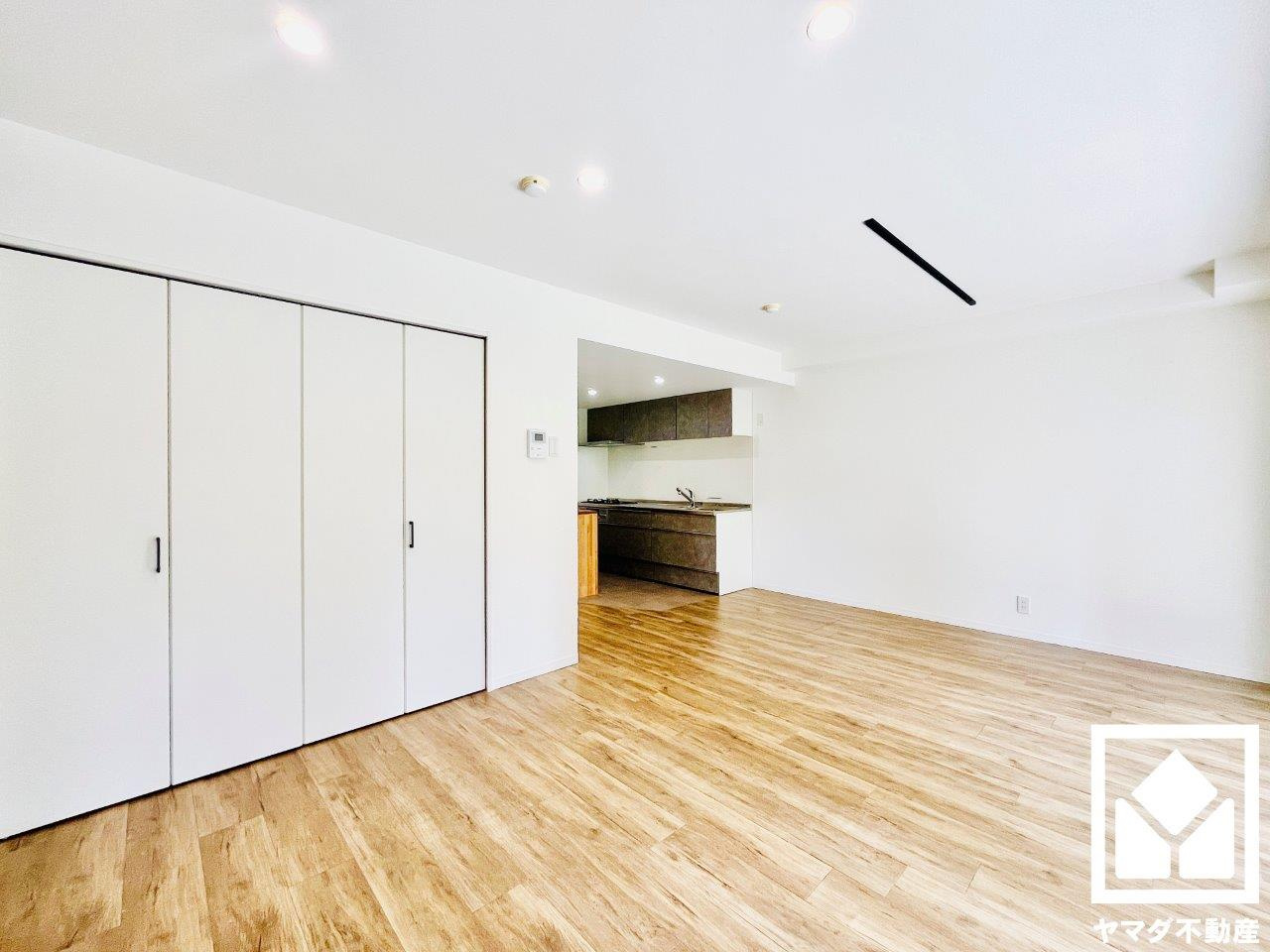 ペルル伏見桃山2の居間・リビング