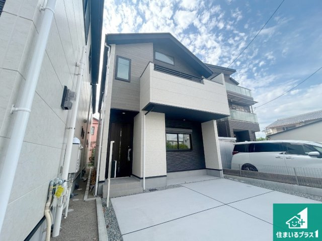 尼崎市大島　第１期　新築一戸建ての外観|安心の10年保証！外観を美しく保ち、雨水で汚れを落とします！気になることがありましたら、お気軽にお問い合わせください！