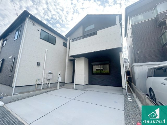 尼崎市大島　第１期　新築一戸建ての外観|安心の10年保証！外観を美しく保ち、雨水で汚れを落とします！気になることがありましたら、お気軽にお問い合わせください！